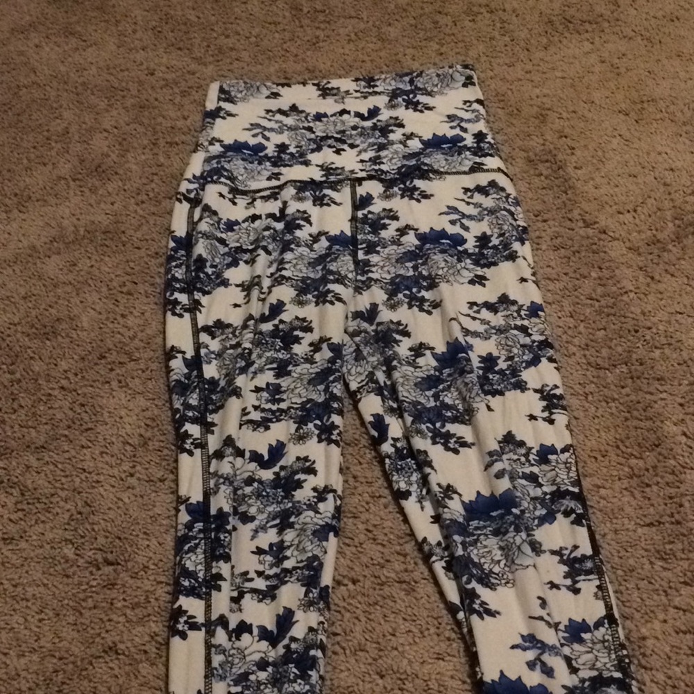 High waisted leggings; long too